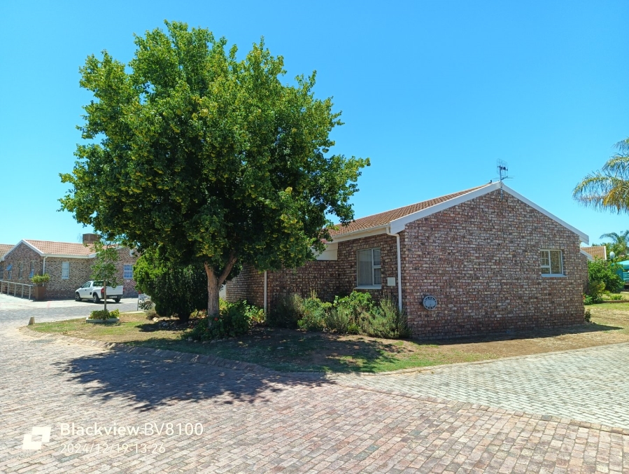 2 Bedroom Property for Sale in West Bank Western Cape